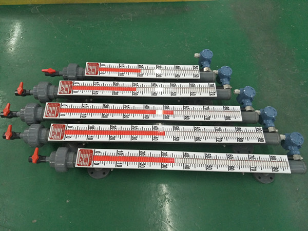 PVC磁翻板液位計